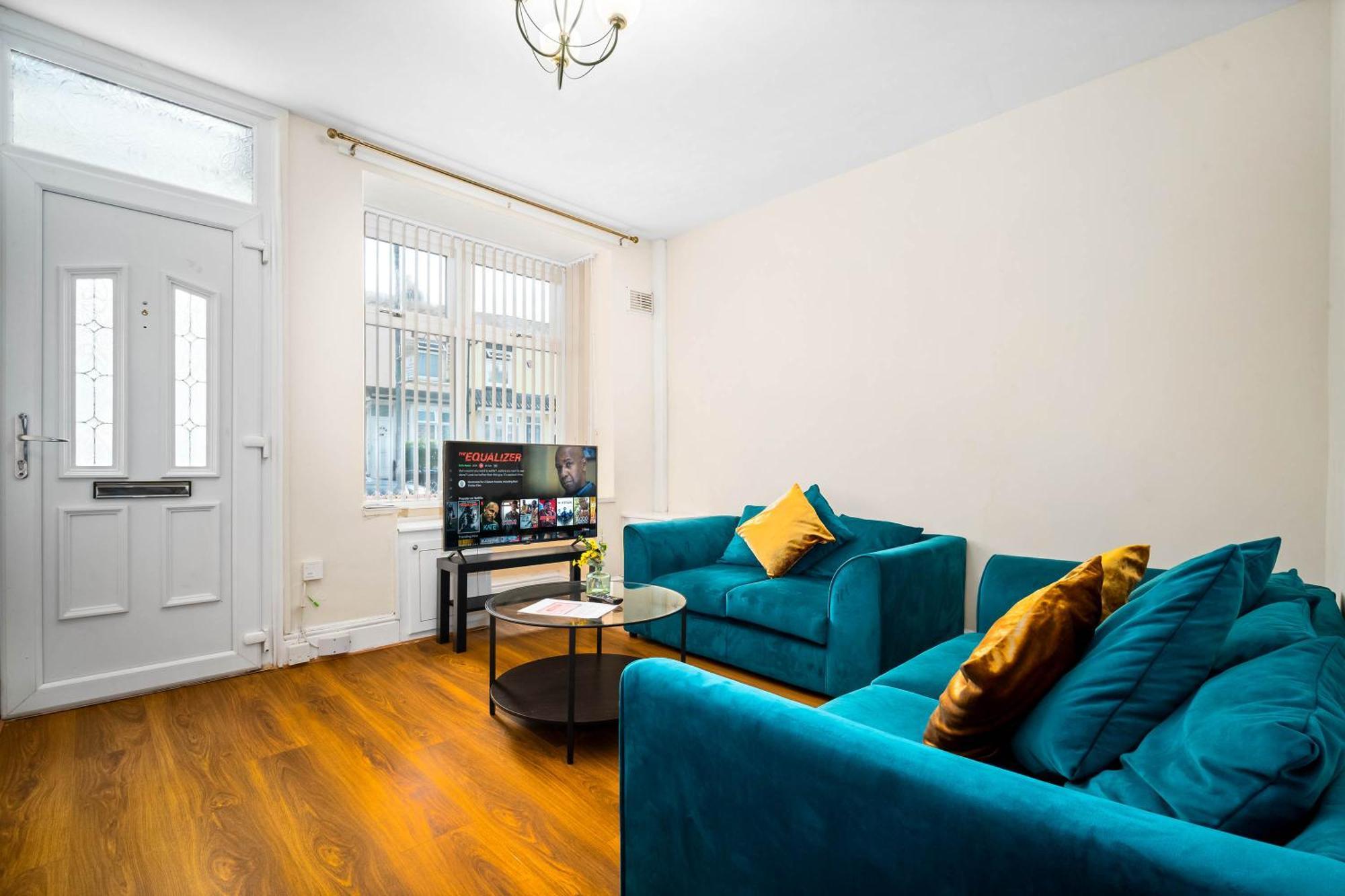 Villa 3 Bed House For Contractors & Families And Free Parking Birmingam Exterior foto